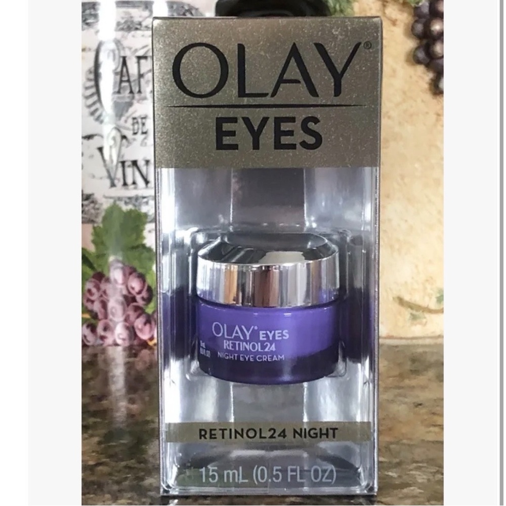 Olay Regenerist Retinol 24 Night Eye Cream 0.5oz/15ml